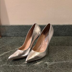 Saks Fifth Avenue Stiletto Pumps Silver Metallic Leather Women's Size 7/5